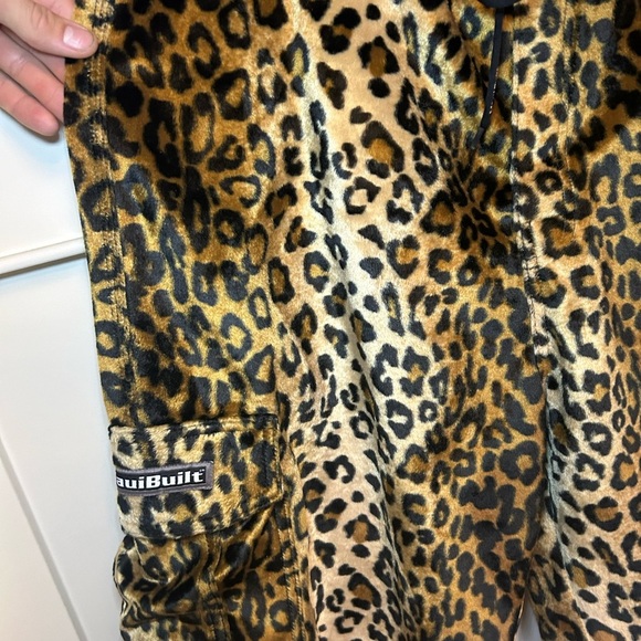 Vintage Maui Built fur leopard swim shorts - Picture 7 of 11
